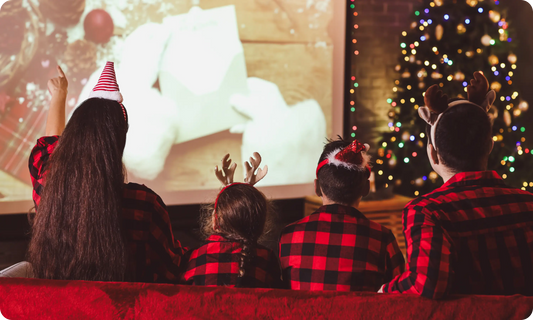 Zo creëer je de perfecte kerstfilmavond met je geluidssysteem en projector